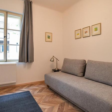 Vila Selena Ljubljana Exteriör bild