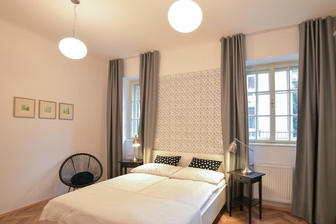 Vila Selena Ljubljana Exteriör bild