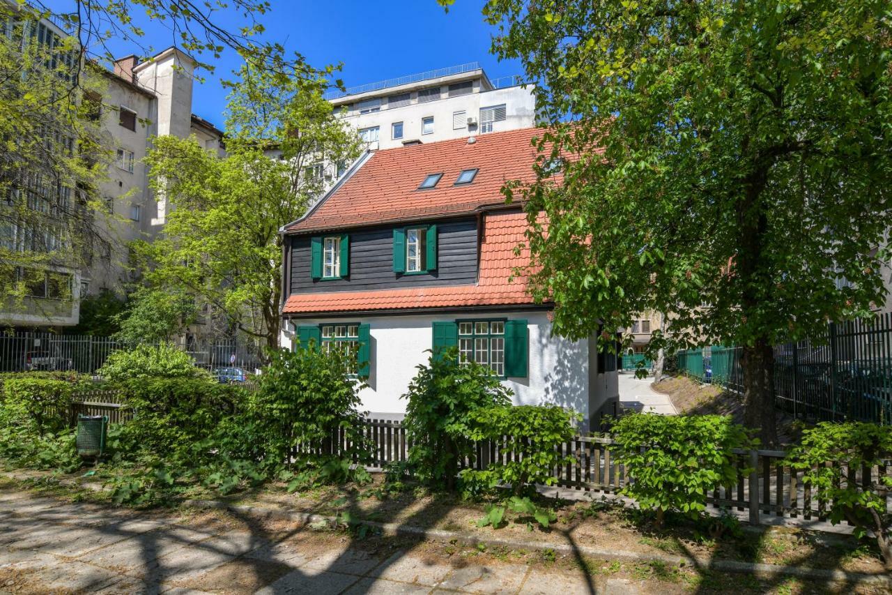 Vila Selena Ljubljana Exteriör bild