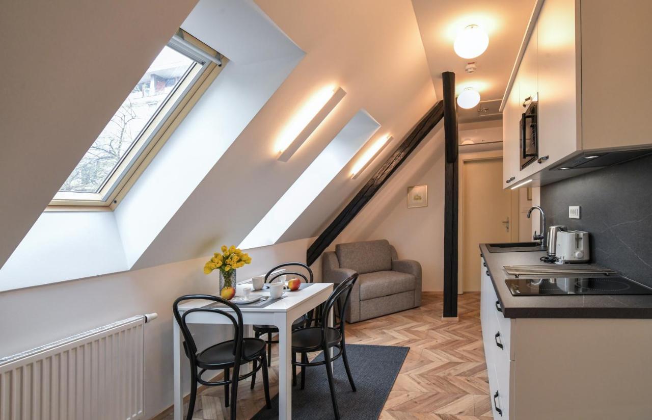 Vila Selena Ljubljana Exteriör bild