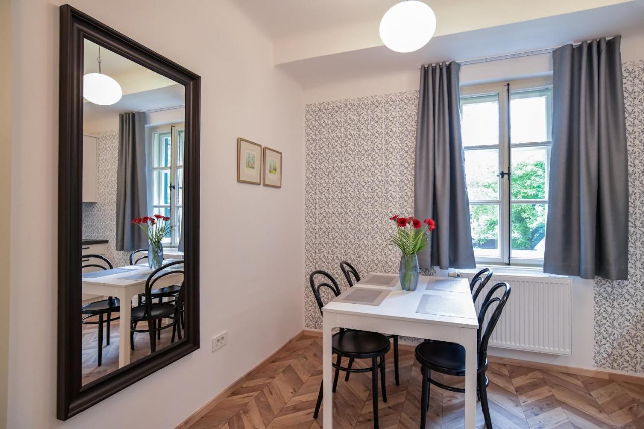 Vila Selena Ljubljana Exteriör bild