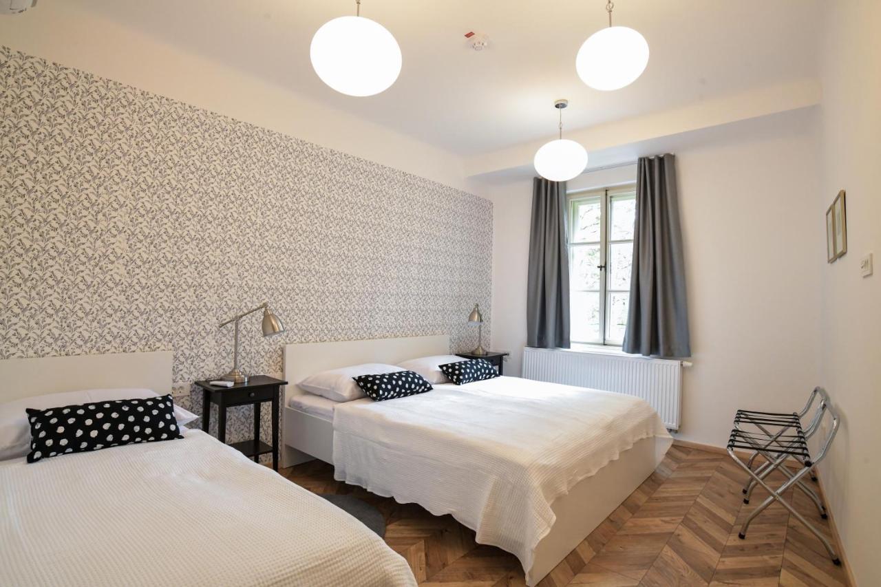 Vila Selena Ljubljana Exteriör bild
