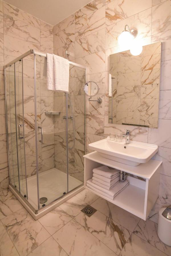 Vila Selena Ljubljana Exteriör bild